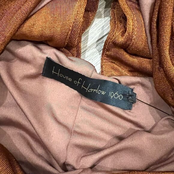 House of Harlow 1960 Women's Brown Ruched V-Neck Long Sleeve Crop Top Small - Picture 2 of 4